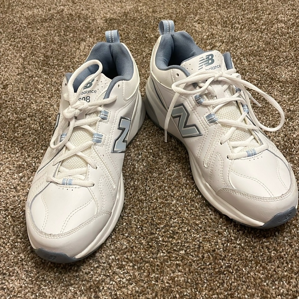 Women's 608 V5 Trainer Sneaker New Balance